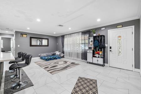 5895 16th St N, St Petersburg, Florida 33703