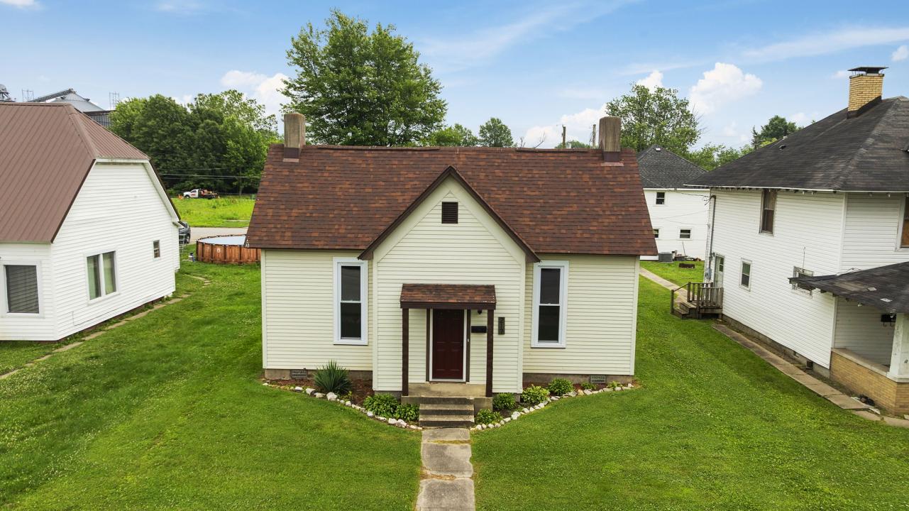 217 N State St , Sullivan, Indiana 47882, Estados Unidos
