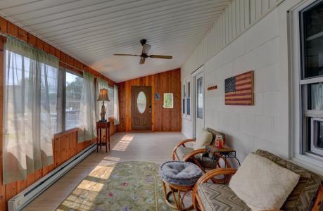 21 Bartholdi Avenue, Haskell, NJ 07420, USA