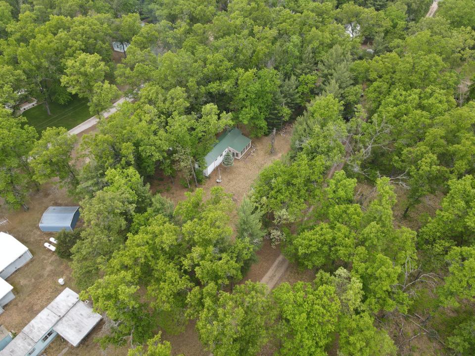 00 S. Black Cherry Avenue, Baldwin, Michigan 49304, HOA KỲ