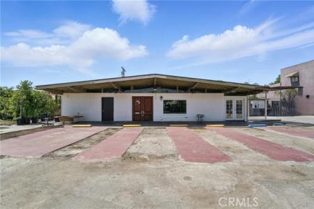5236 Pomona Boulevard, East Los Angeles, California 90022, Stati Uniti