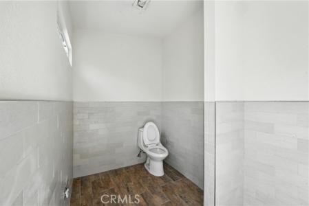 5236 Pomona Boulevard, East Los Angeles, California 90022, Stati Uniti