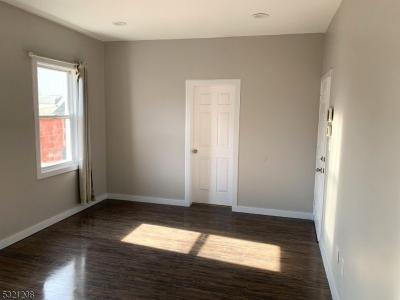 216 21St St, Irvington Twp., New Jersey 07111-4523, États-Unis