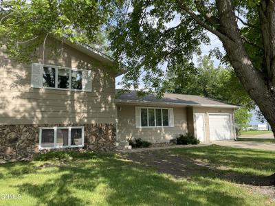494 Joal Drive, Carrington, Dakota Do Norte 58421, Estados Unidos