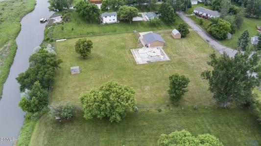 8900 Willow Road, Mandan, Северная Дакота 58554, Соединенные Штаты