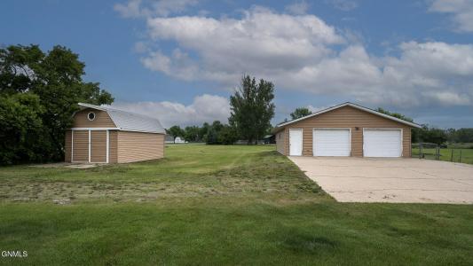 8900 Willow Road, Mandan, Северная Дакота 58554, Соединенные Штаты