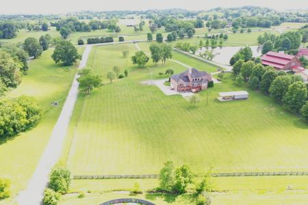 1616 Long Hollow Pike, Gallatin, Tennessee 37066, USA