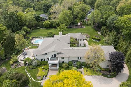 1877 Banbury Road, Inverness, Illinois 60067, USA