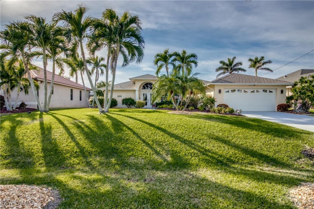 4104 SW 28th Place, Cape Coral, Florida 33914, USA