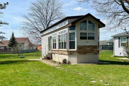 409 Spruce Drive, Belvidere, Illinois 61008