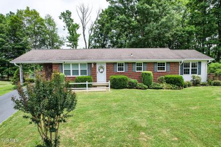 126 Poplar Hill Drive, Johnson City, Tennessee 37604, USA