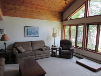 20517 Park Road, Skanee, Michigan 49962