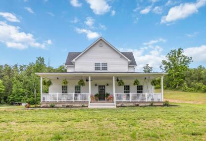 1644 Hwy 578 Hwy, East Bernstadt, Kentucky 40729, USA