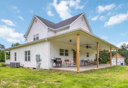 1644 Hwy 578 Hwy, East Bernstadt, Kentucky 40729, USA