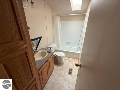 7372 Clans Street, Alma, Michigan 48801, Estados Unidos