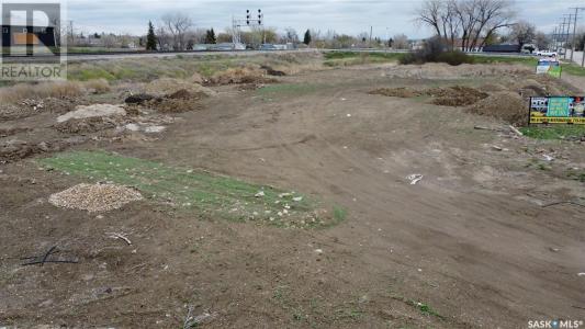 925 SOUTH RAILWAY STREET E, Swift Current, サスカチュワン州 S9H 3B4, カナダ