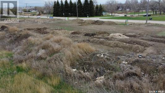 925 SOUTH RAILWAY STREET E, Swift Current, サスカチュワン州 S9H 3B4, カナダ