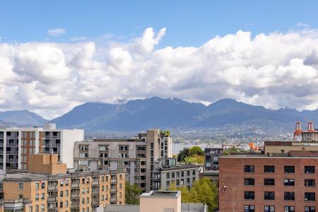 550 TAYLOR STREET, Vancouver, British Columbia V6B 1R1, Canada