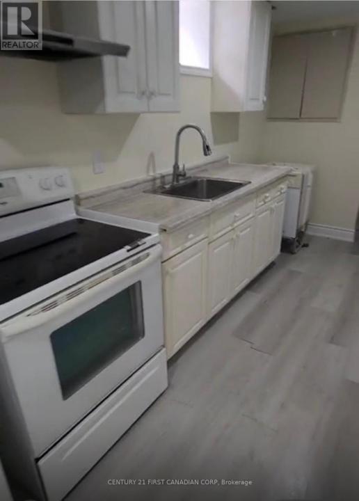 491 SALISBURY STREET, London East (east C), Ontario N5Y 3B4, CANADÁ