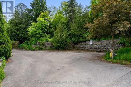 815 FORKS OF THE CREDIT ROAD, Caledon, 安大略省 L7K 0E7, 加拿大