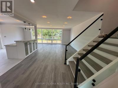 67 CHELMSFORD AVENUE, Toronto (newtonbrook West), Ontario M2R 2W5, Canada