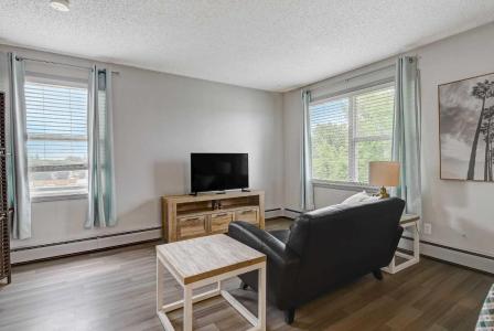 7201 POPLAR DRIVE, Grande Prairie, 阿爾伯塔 T8V 6C5, 加拿大