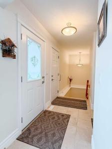 14 VERMONT CLOSE, Olds, Alberta T4H 0C3, Canada