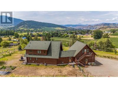 9371 6 HIGHWAY, Coldstream, British Columbia V1B 3B5, Canada