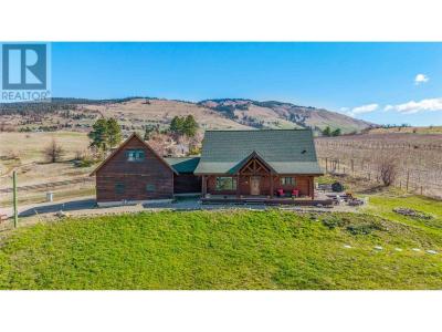 9371 6 HIGHWAY, Coldstream, British Columbia V1B 3B5, Canada
