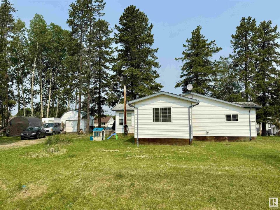 4906 54 AVENUE, Cynthia, Alberta T0E 0K0, Canada