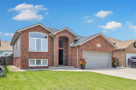 3349 WOODWARD BOULEVARD, Windsor, Ontario N8W 2Y7, Canada