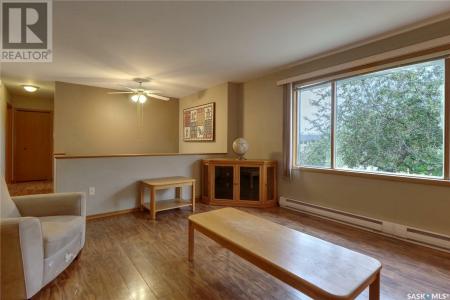 152 7TH AVENUE W, Central Butte, 서스캐처원 주 S0H 0T0, 캐나다