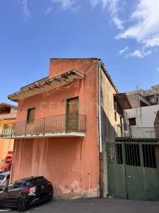 Belpasso, Sicilia 95032, イタリア
