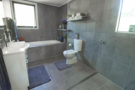 41 Eastslope Way, North Arm Cove, NSW 2324, Australia