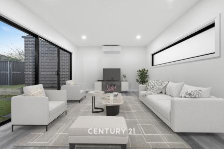 1/4 Alexander Street, Hallam, VIC 3803, Australia
