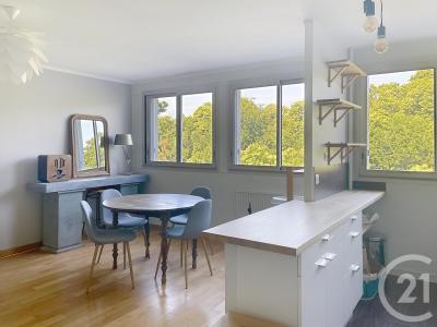 Sevres, Île-de-France 92310, アキタン