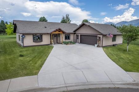 313 Kari Lane, Polson, Montana 59860, USA