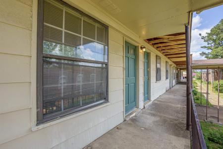 3229 Thirteen Colony Unit# 5B, Memphis, Tennessee 38115, USA