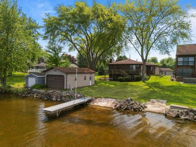 6352 Black Wolf Point Lane, Oshkosh, Wisconsin 54902, Stati Uniti