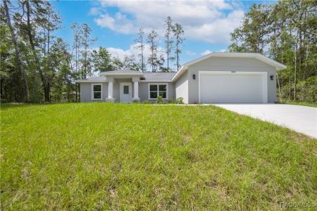 8880 N Circular Way, Citrus Springs, Florida 34434