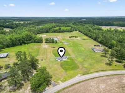 6608 Black Creek Rd., Nichols, South Carolina 29581, Stati Uniti
