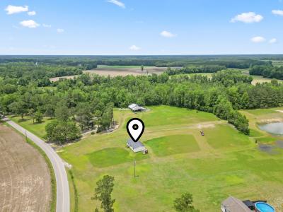 6608 Black Creek Rd., Nichols, South Carolina 29581, Stati Uniti