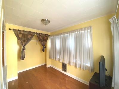 2830 W Summerdale Avenue , 1E, Chicago, Illinois 60625, USA