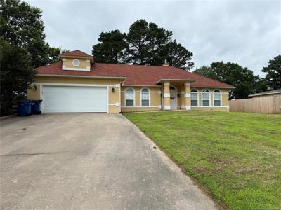 607 Nelson, McAlester, Oklahoma 74501-7332, USA