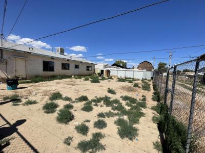 2501 E 24th St, Farmington, New Mexico 87401