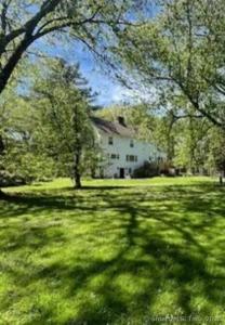 332 Belden Hill Road, Wilton, Connecticut 06897, USA
