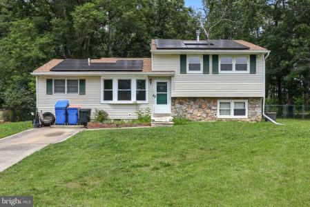 50 Dorset Avenue, Millville, New Jersey 08332