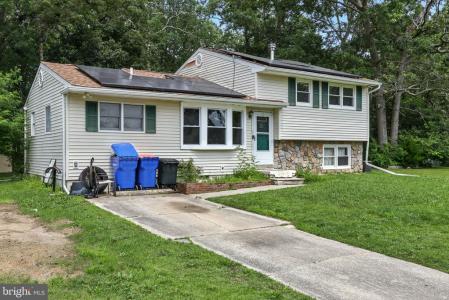50 Dorset Avenue, Millville, New Jersey 08332