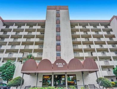 5860 NW 44th St # 815, Lauderhill, Florida 33319