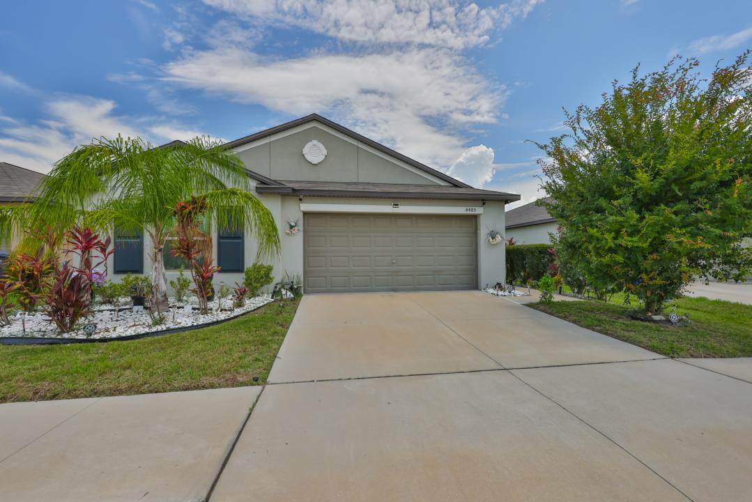 4485 Eternal Prince Dr, Sun City Center, Florida 33573
